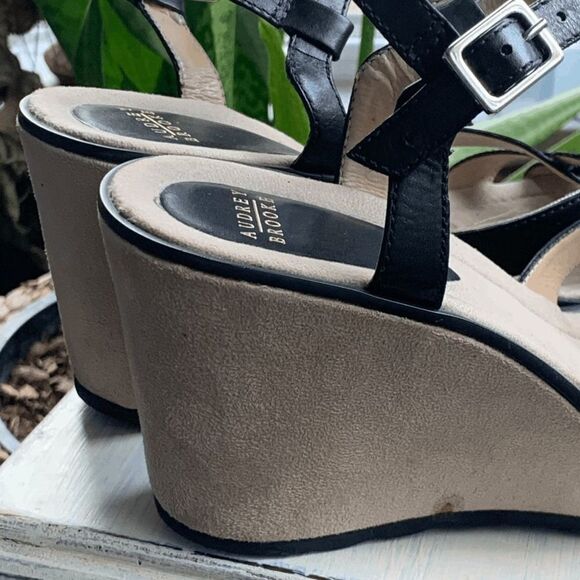 Aubrey Brooke Women's Perforated Ankle Strappy Wedge Sandals Black Size 8.5 - Picture 5 of 14